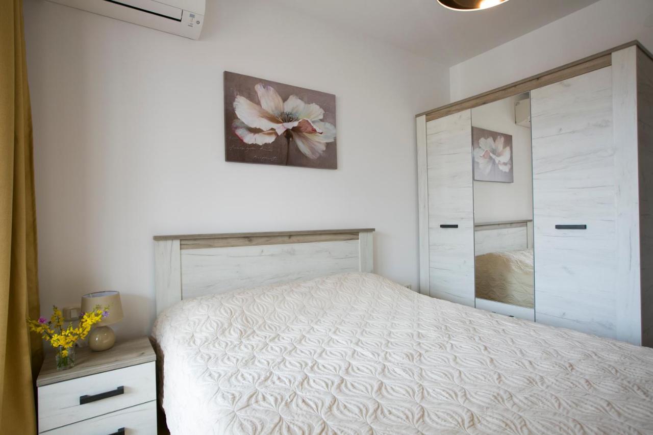 Anatolia - Family Sea View One-Bedroom Apartment Budva Ngoại thất bức ảnh